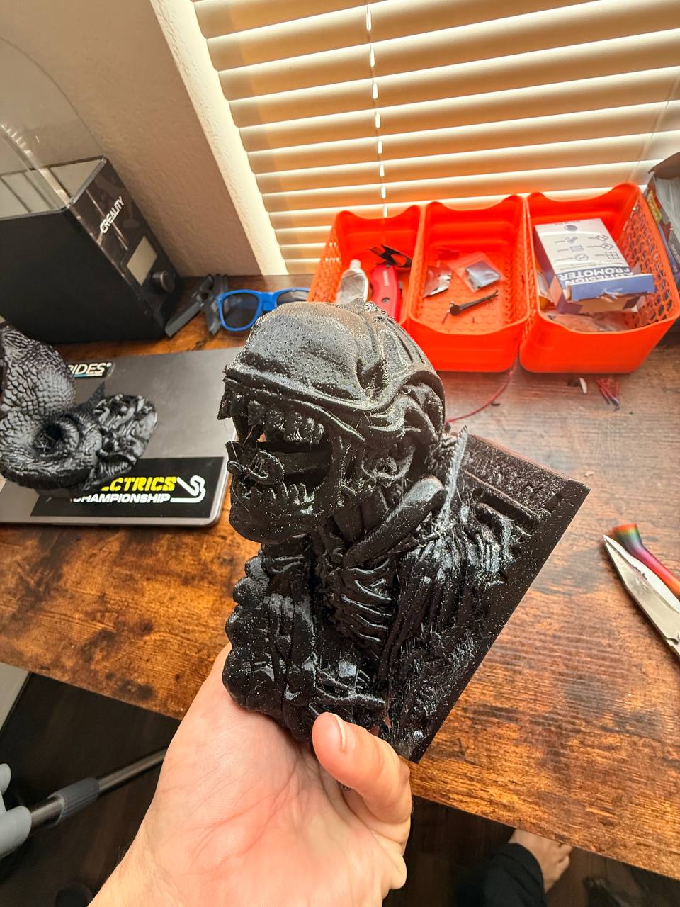 Xytheron hand detail